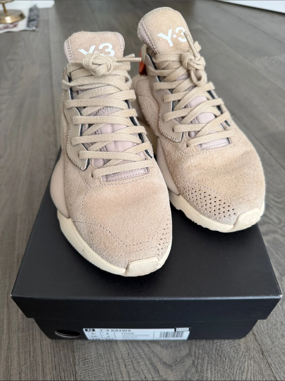 Y-3 Women’s Beige Suede Low-Top Sneakers